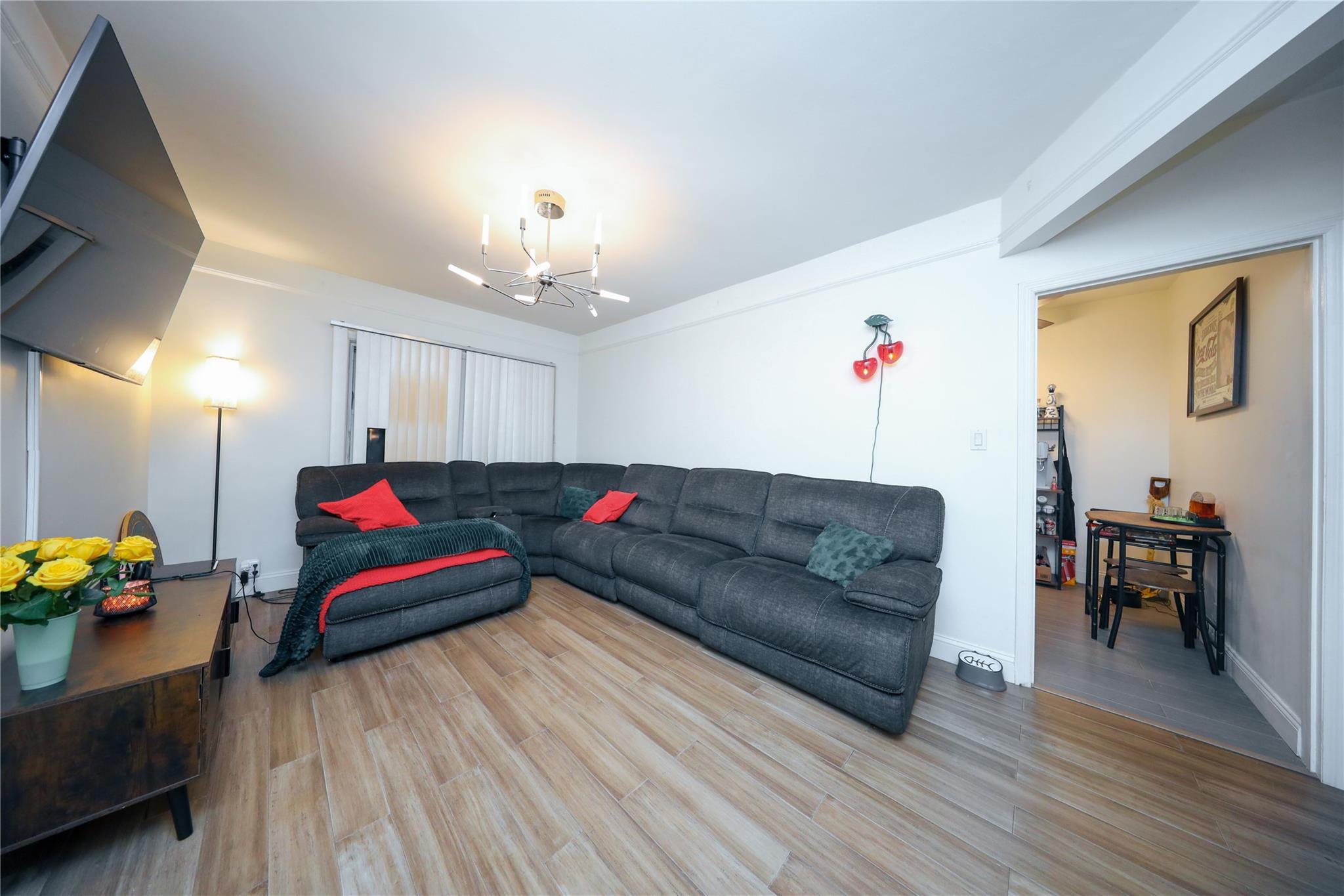 Single Family Bay Ridge  Brooklyn, NY 11204, MLS-825698-10