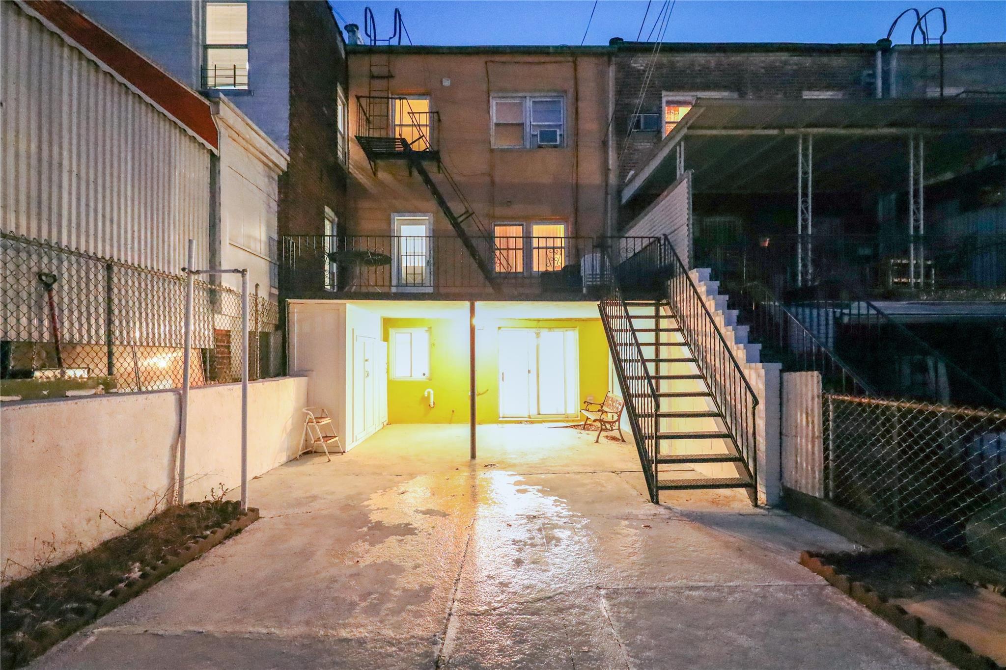 Single Family Bay Ridge  Brooklyn, NY 11204, MLS-825698-28