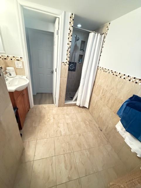 Single Family Verona  Suffolk County, NY 11757, MLS-825733-4