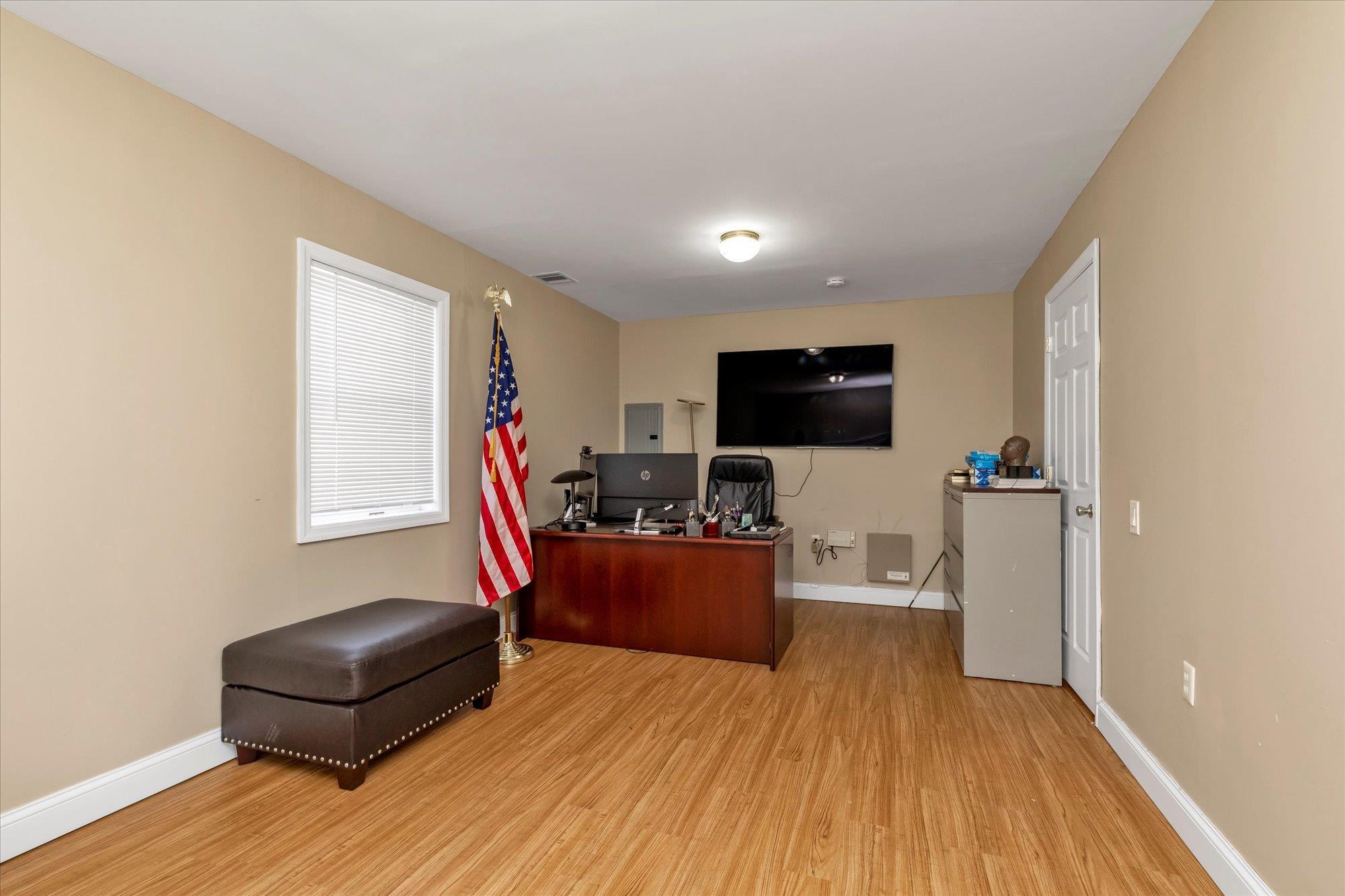 Single Family Lloyd  Nassau County, NY 11554, MLS-825750-7