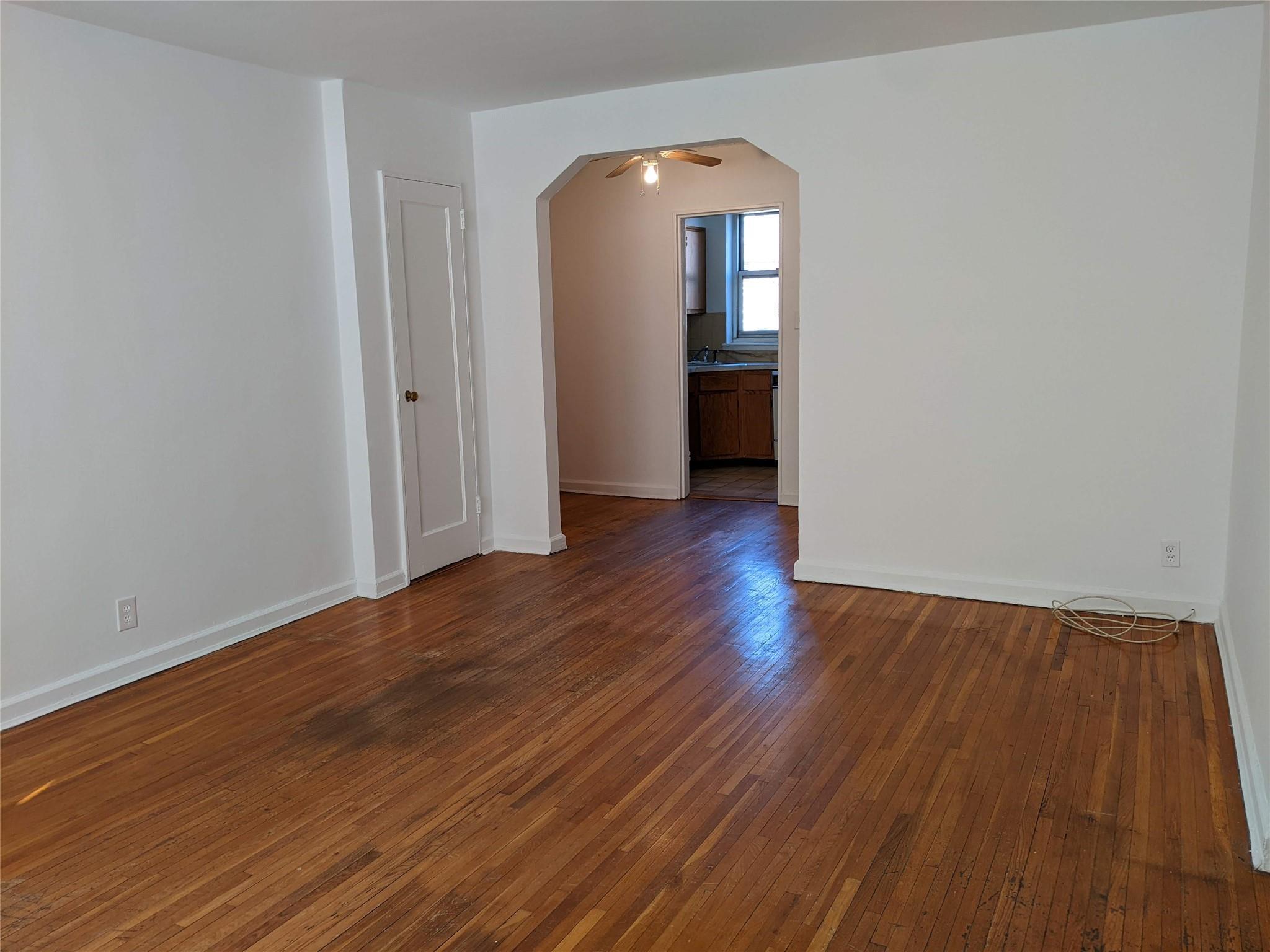 Coop 205  Queens, NY 11361, MLS-825768-4