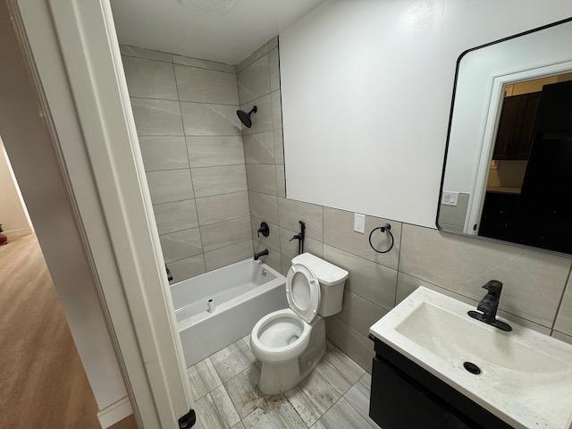 Apartment Park  Brooklyn, NY 11233, MLS-825801-14