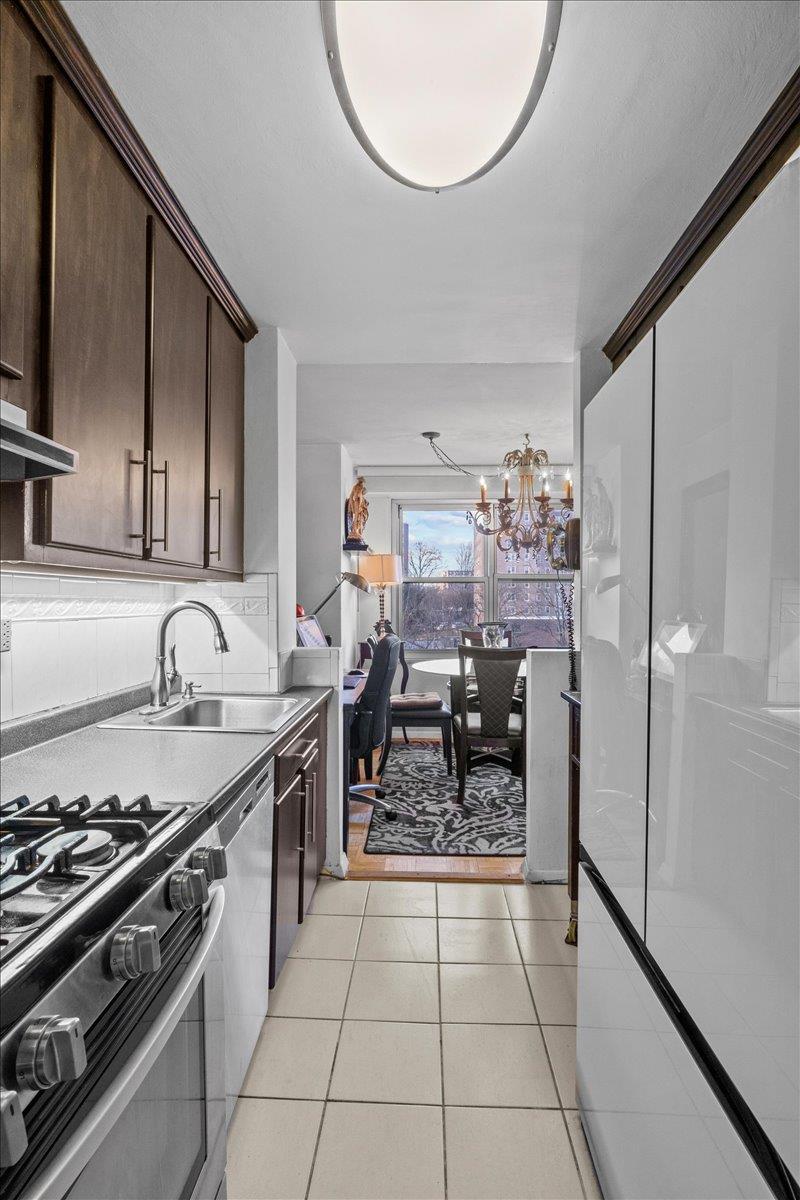 Coop Kappock  Bronx, NY 10463, MLS-825824-4