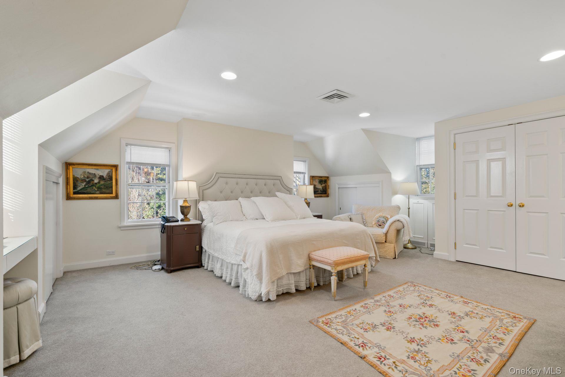 Single Family Stonegate Nassau County, NY 11545, MLS-825827-29