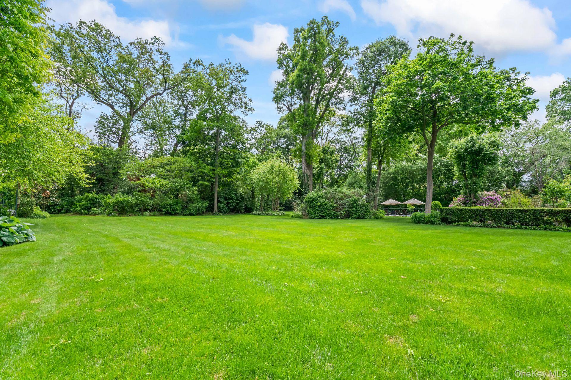 Single Family Stonegate Nassau County, NY 11545, MLS-825827-43