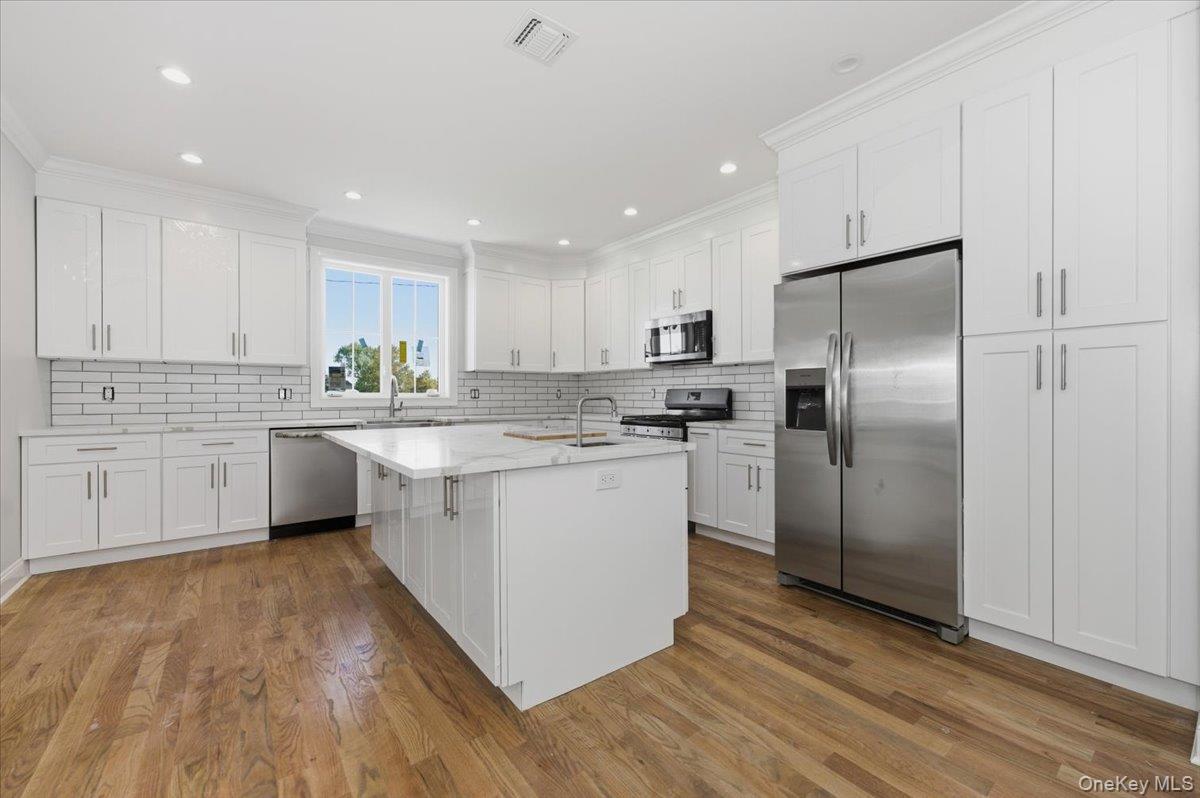 Single Family Archer  Nassau County, NY 11783, MLS-825853-11