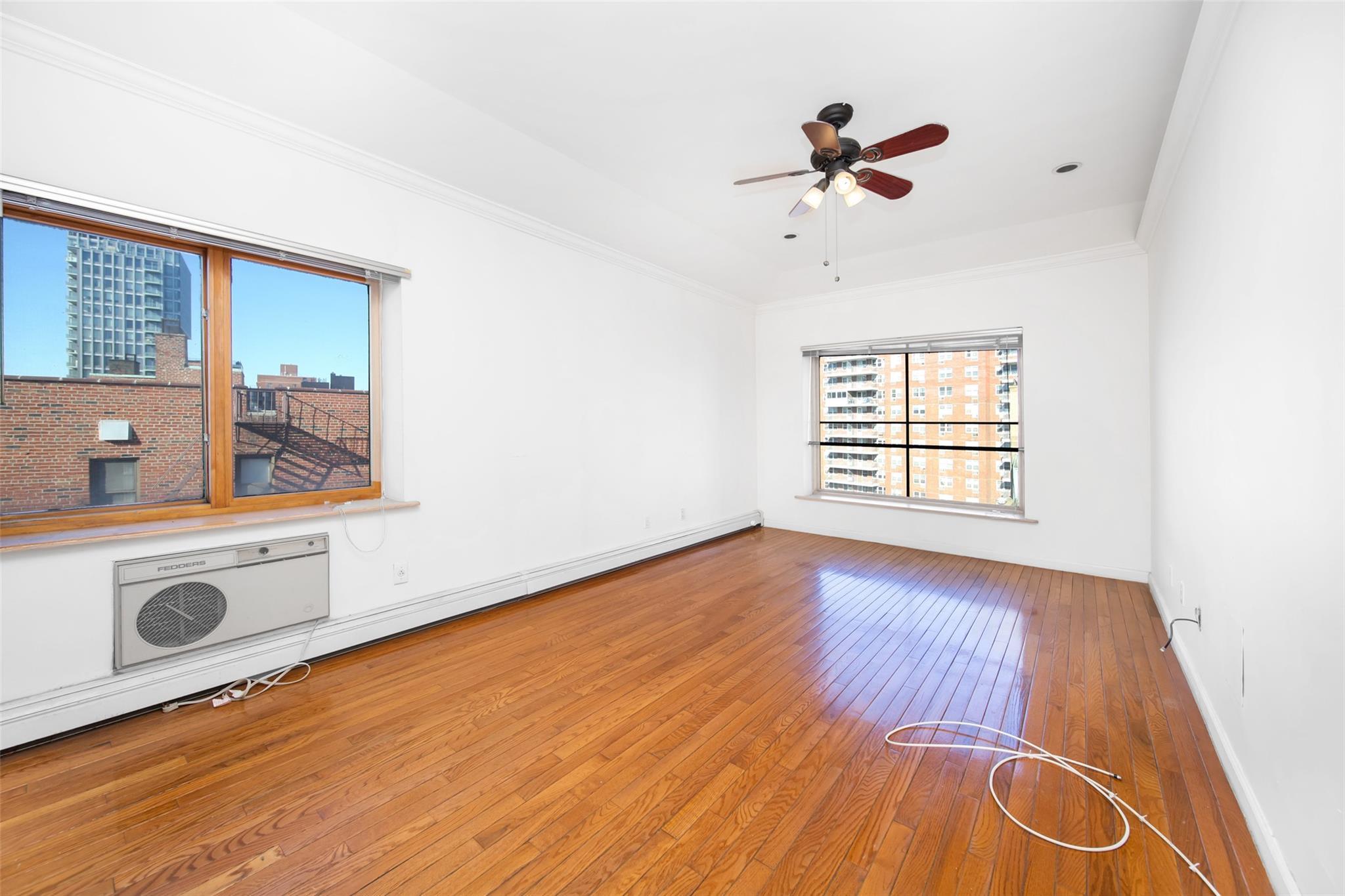 Single Family Colden  Queens, NY 11355, MLS-825858-15