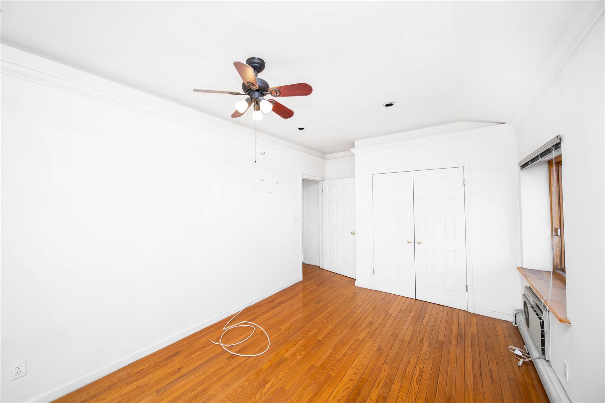 Single Family Colden  Queens, NY 11355, MLS-825858-17