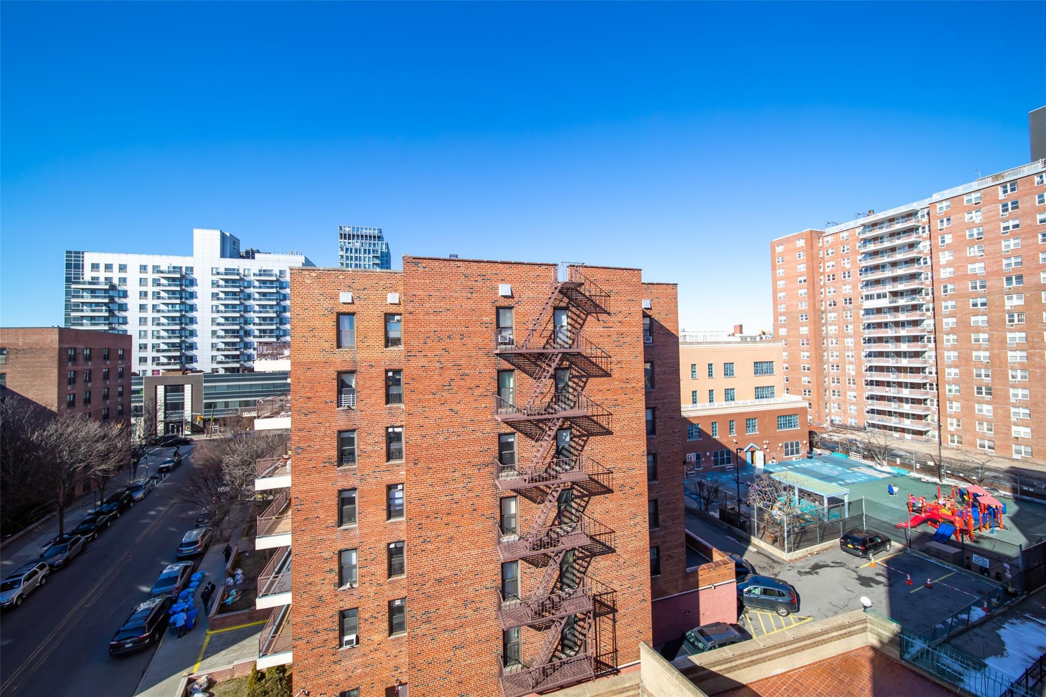 Single Family Colden  Queens, NY 11355, MLS-825858-33