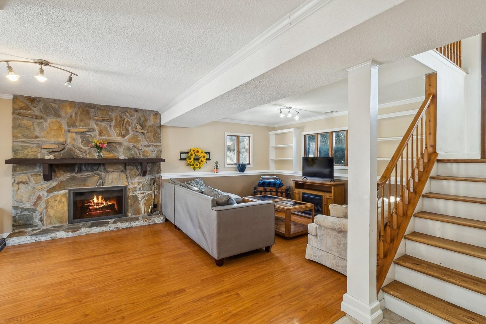 Single Family Joanne  Suffolk County, NY 11741, MLS-825878-26