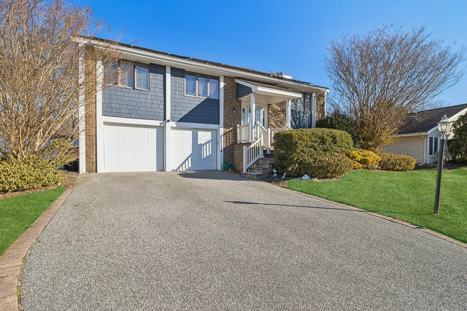 Single Family Joanne  Suffolk County, NY 11741, MLS-825878-5