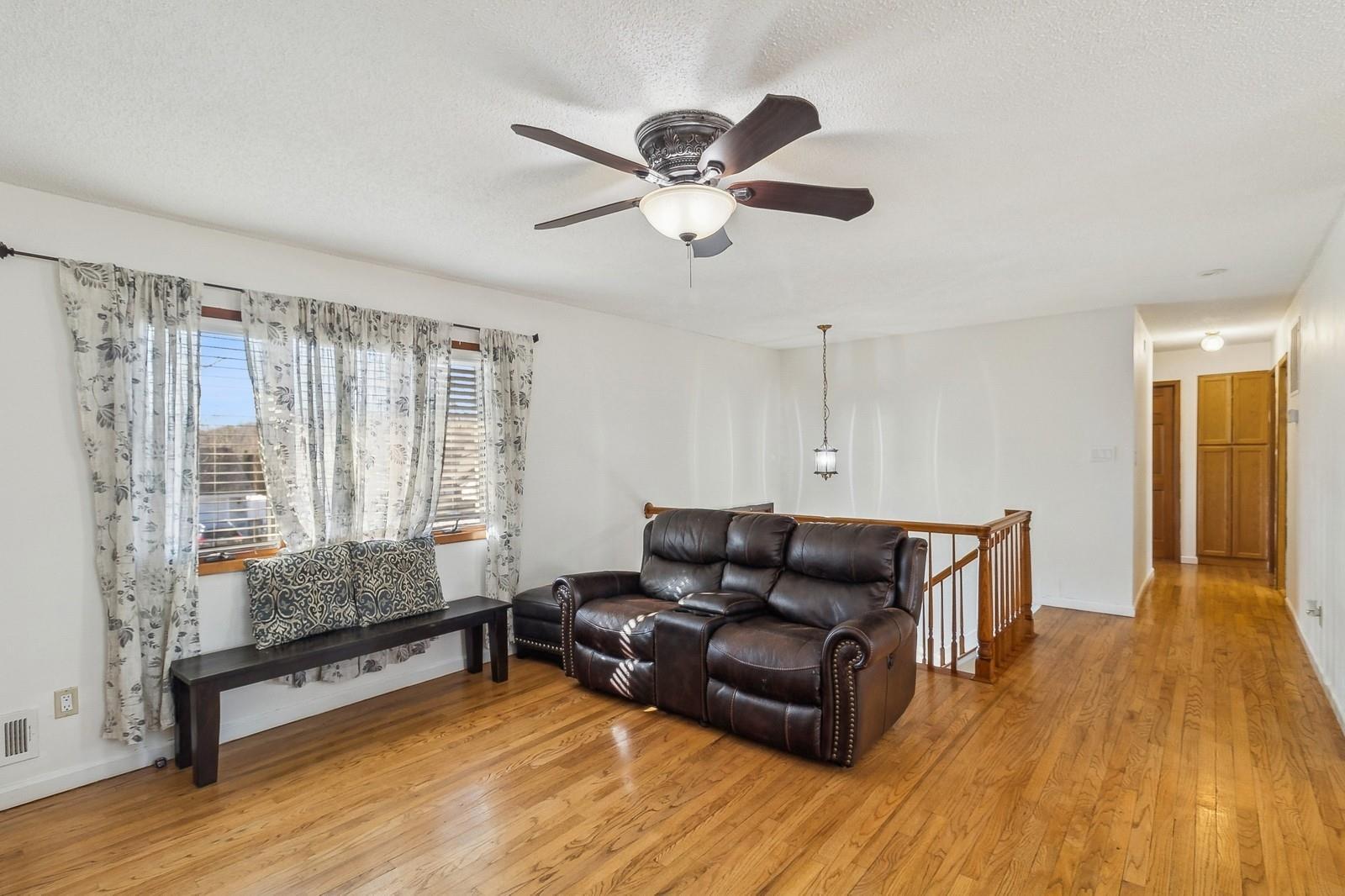 Single Family Joanne  Suffolk County, NY 11741, MLS-825878-7