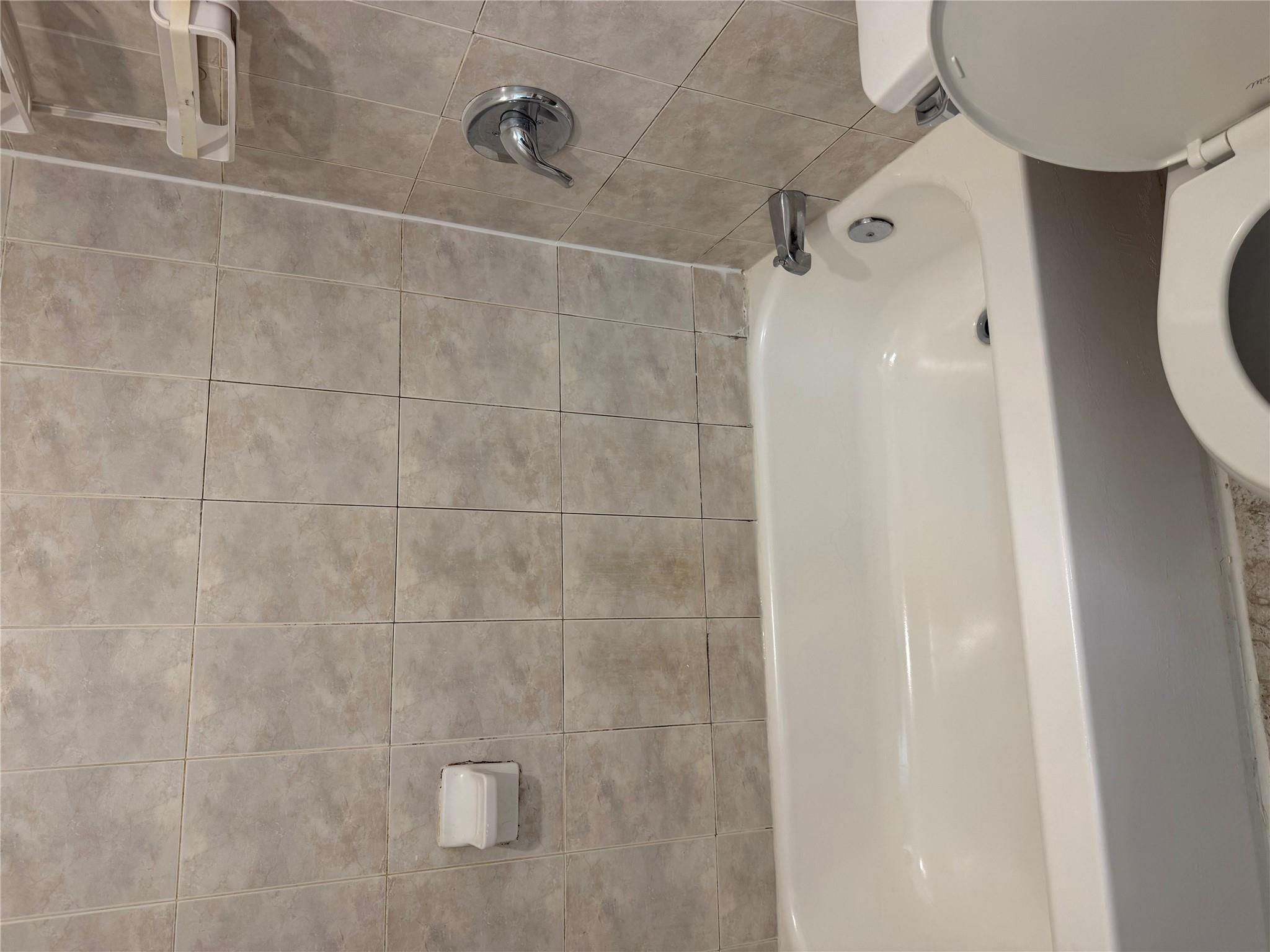 Apartment Taylor  Bronx, NY 10460, MLS-825930-10