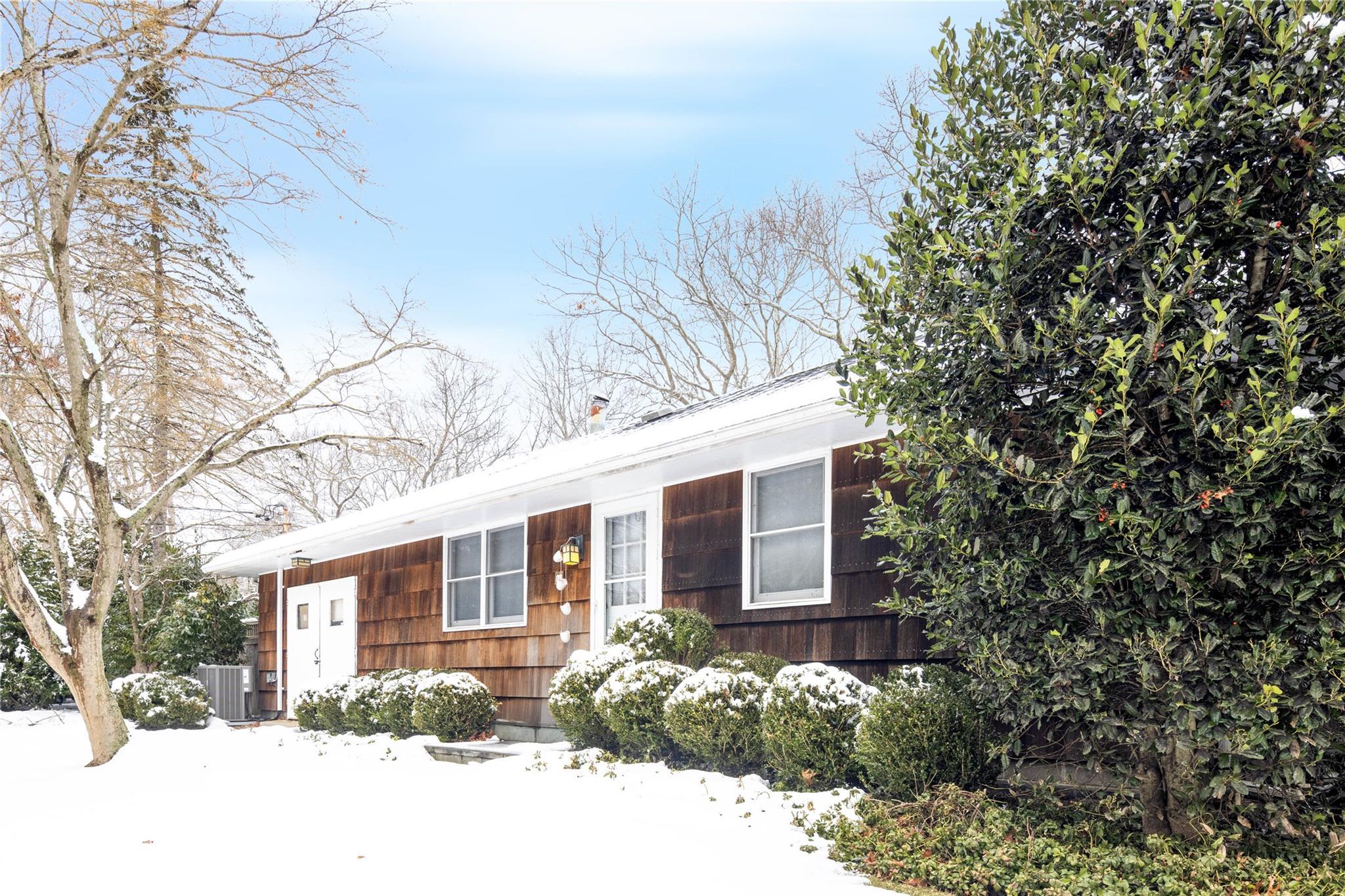 Single Family Gardiner  Suffolk County, NY 11937, MLS-825942-4