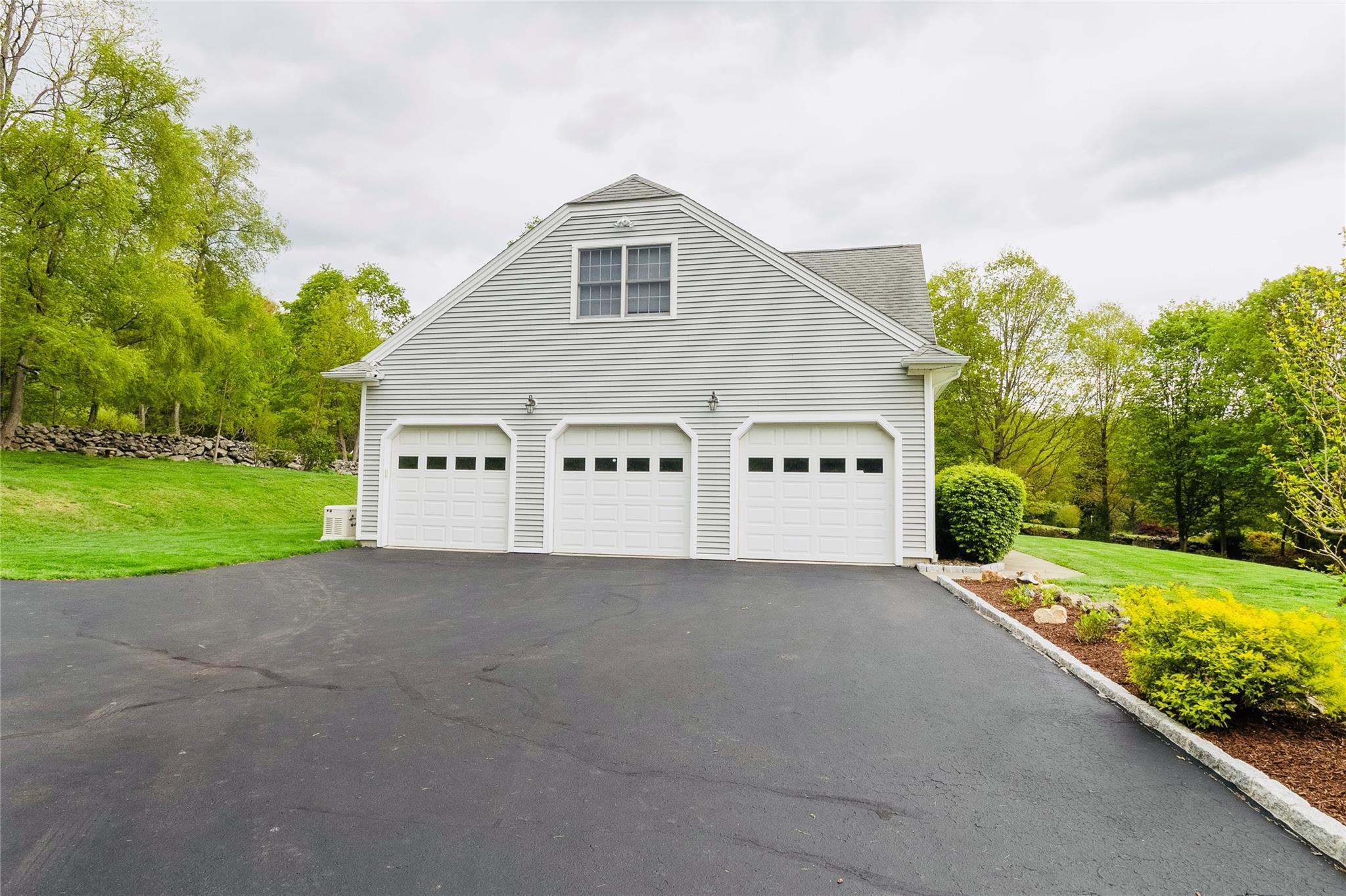 Single Family Teal  Putnam County, NY 10509, MLS-825991-10