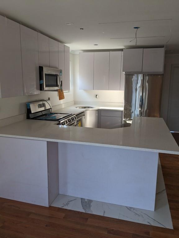 Single Family 164th  Queens, NY 11414, MLS-826008-16