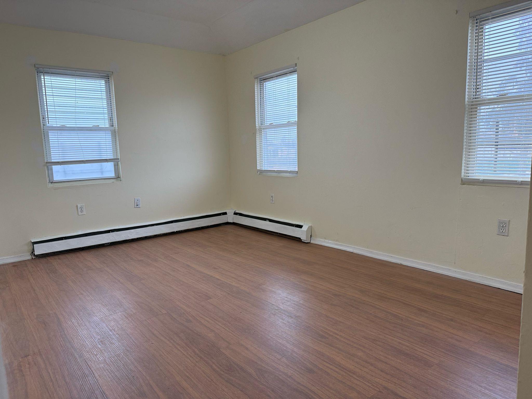 Single Family 132  Queens, NY 11434, MLS-826010-9