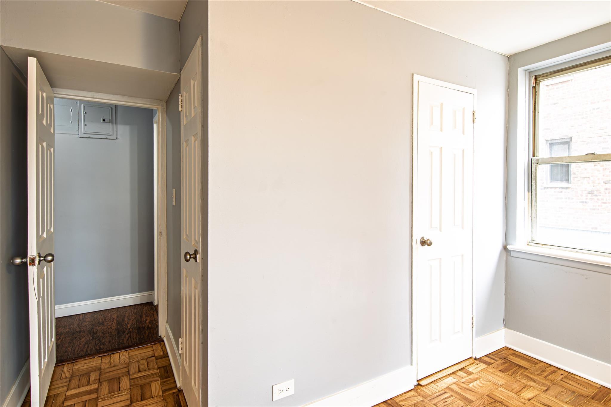 Apartment Webster  Bronx, NY 10470, MLS-826034-18