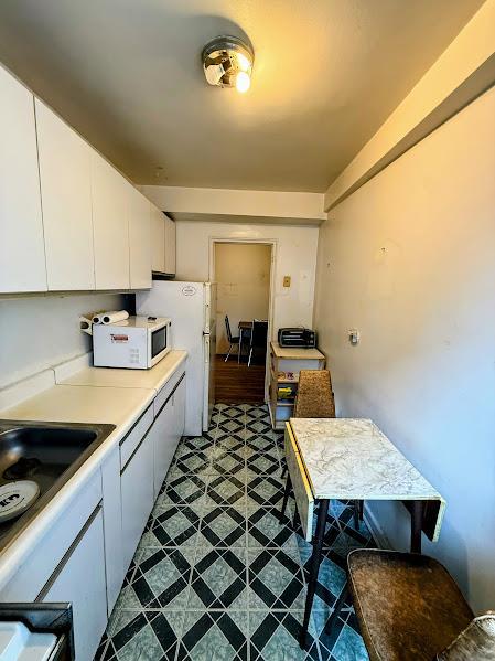 Coop Netherland  Bronx, NY 10471, MLS-826066-5