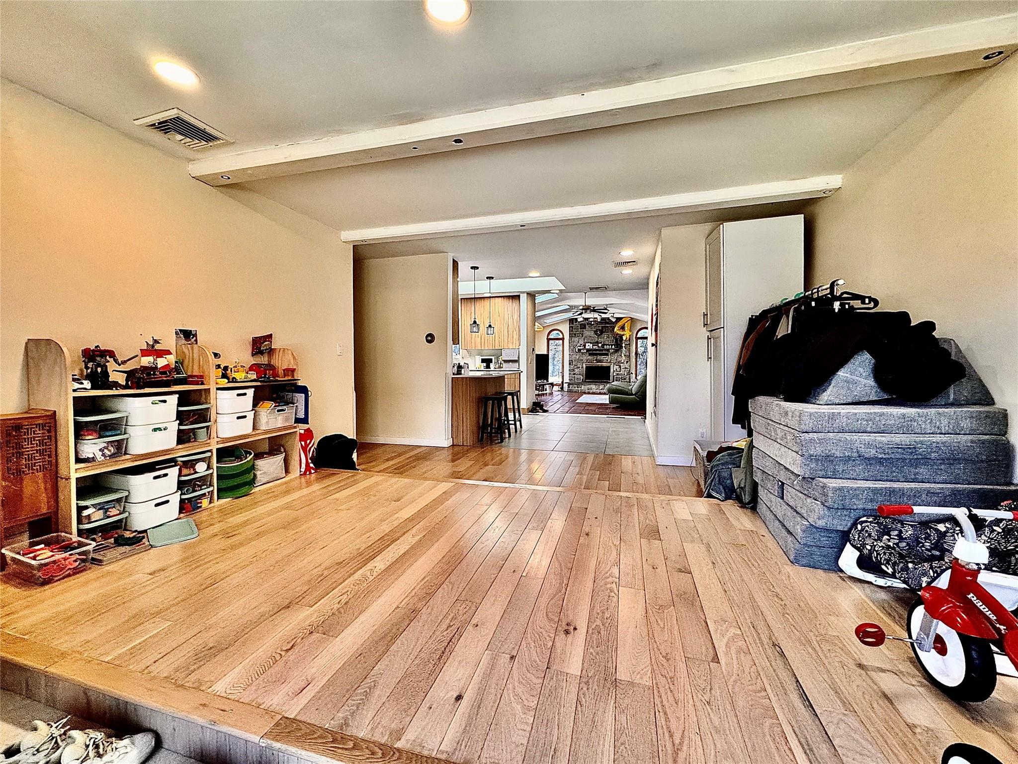 Single Family Hendrick  Nassau County, NY 11542, MLS-826144-12