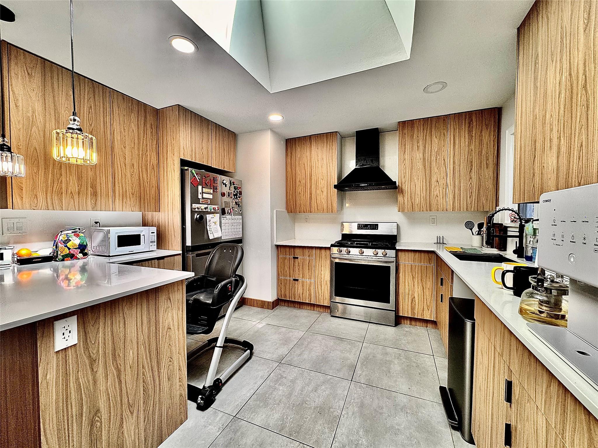 Single Family Hendrick  Nassau County, NY 11542, MLS-826144-15