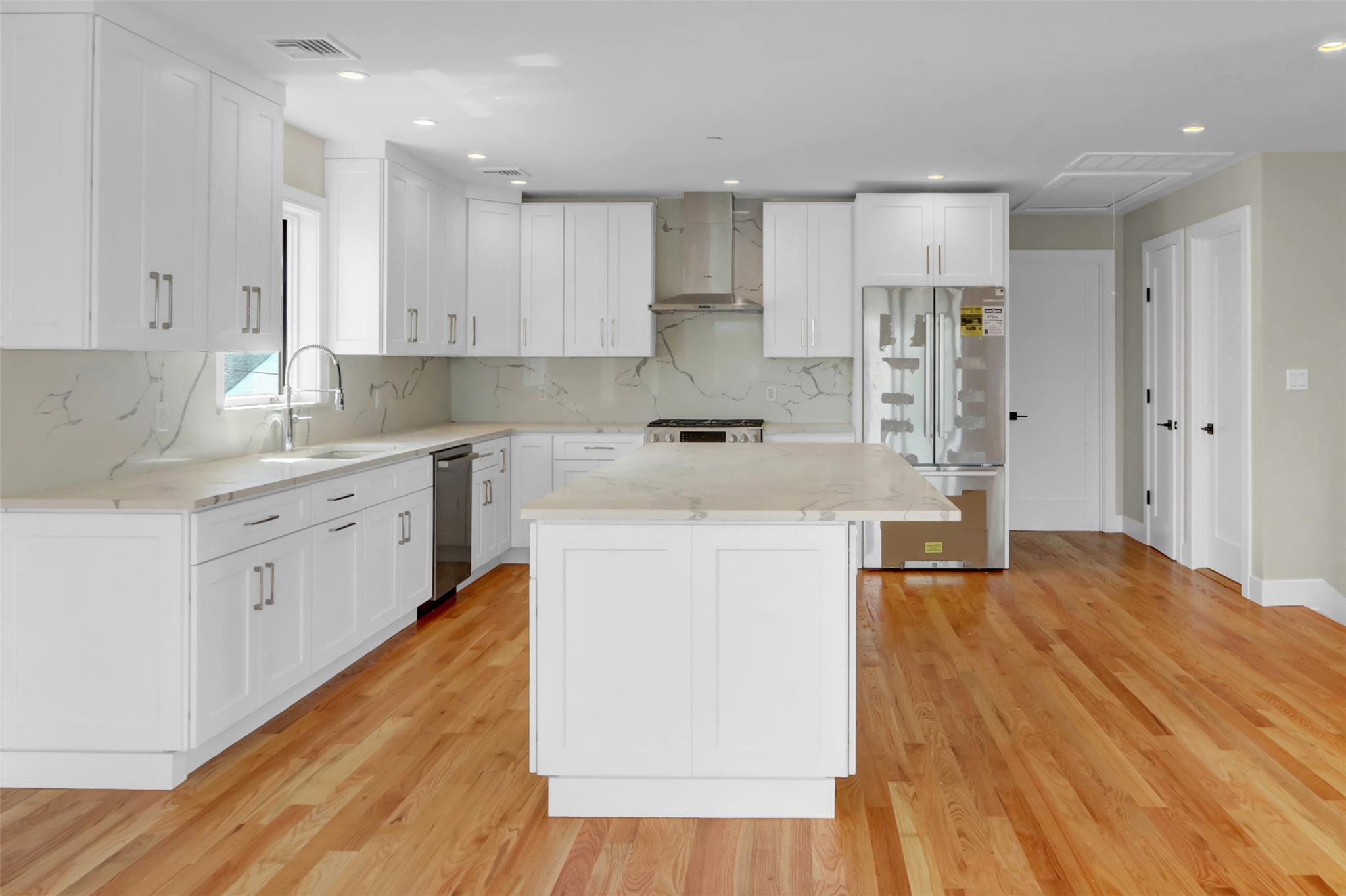 Single Family Fulton  Nassau County, NY 11561, MLS-826224-19