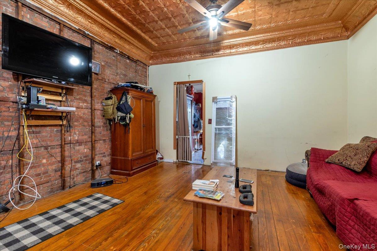 Single Family 15th Avenue  Queens, NY 11356, MLS-826252-5