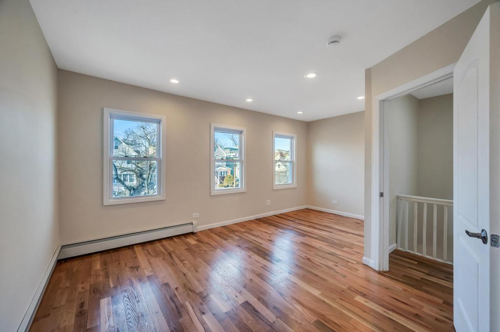 Single Family 189th  Queens, NY 11412, MLS-826299-22