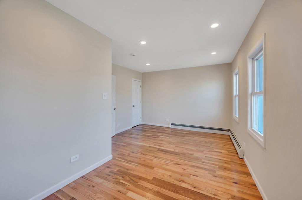 Single Family 189th  Queens, NY 11412, MLS-826299-24