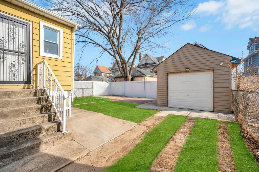 Single Family 189th  Queens, NY 11412, MLS-826299-33