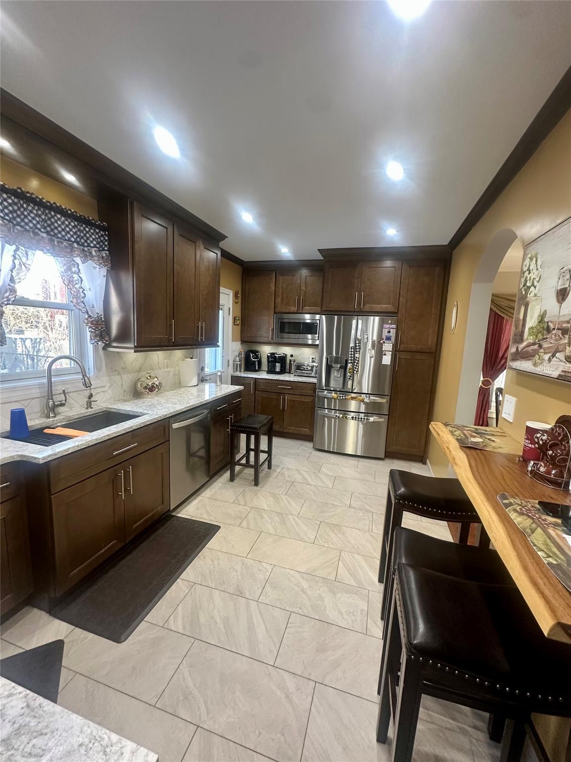 Single Family 213  Queens, NY 11429, MLS-826331-23