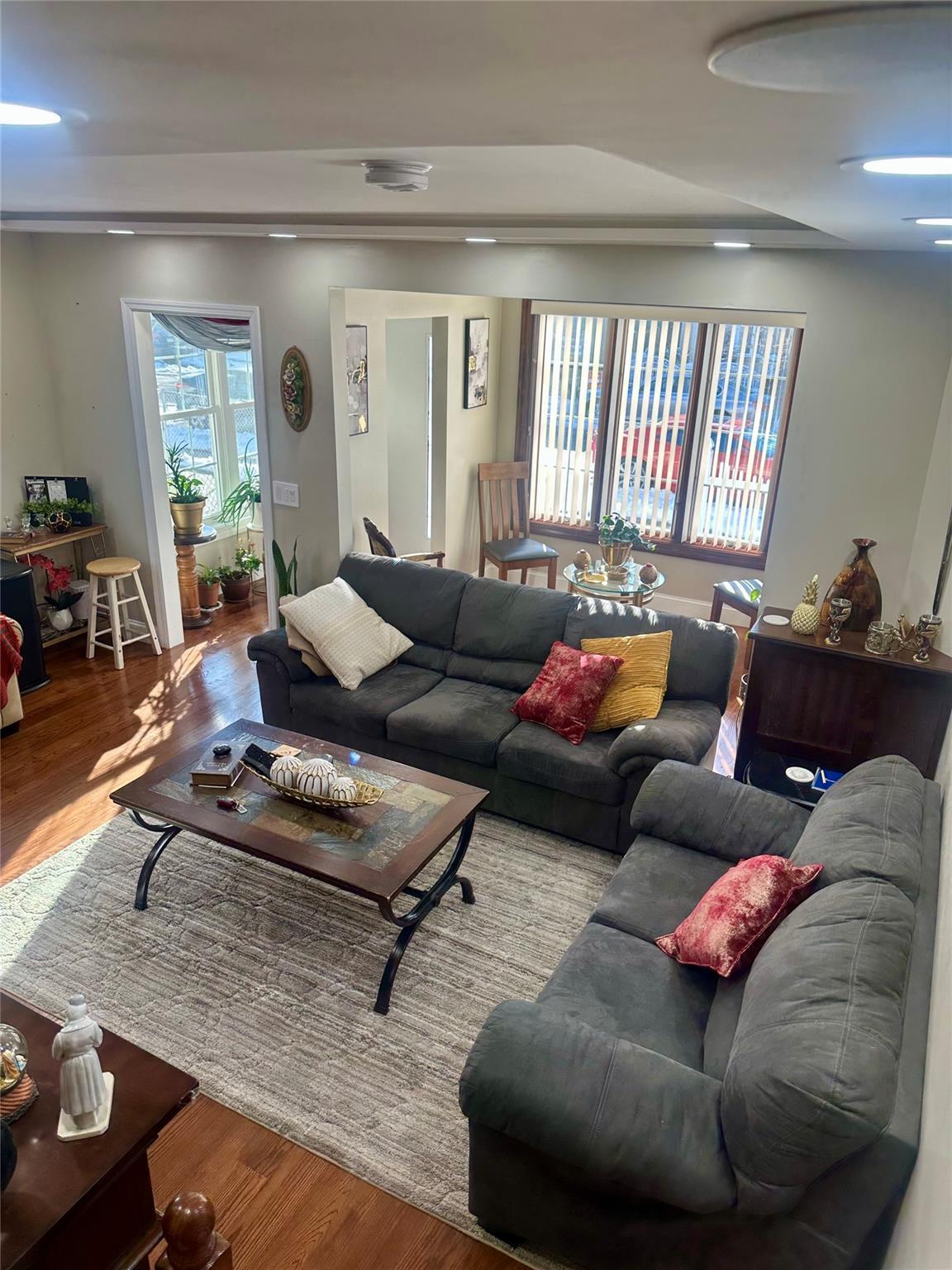 Single Family 213  Queens, NY 11429, MLS-826331-31