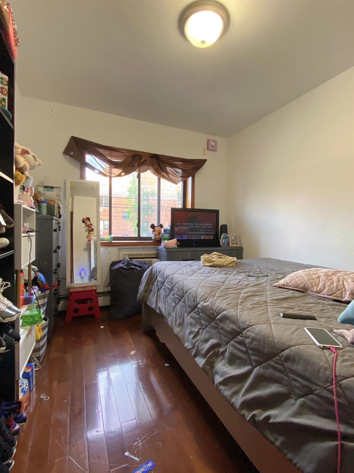 Single Family Corona  Queens, NY 11373, MLS-826343-5