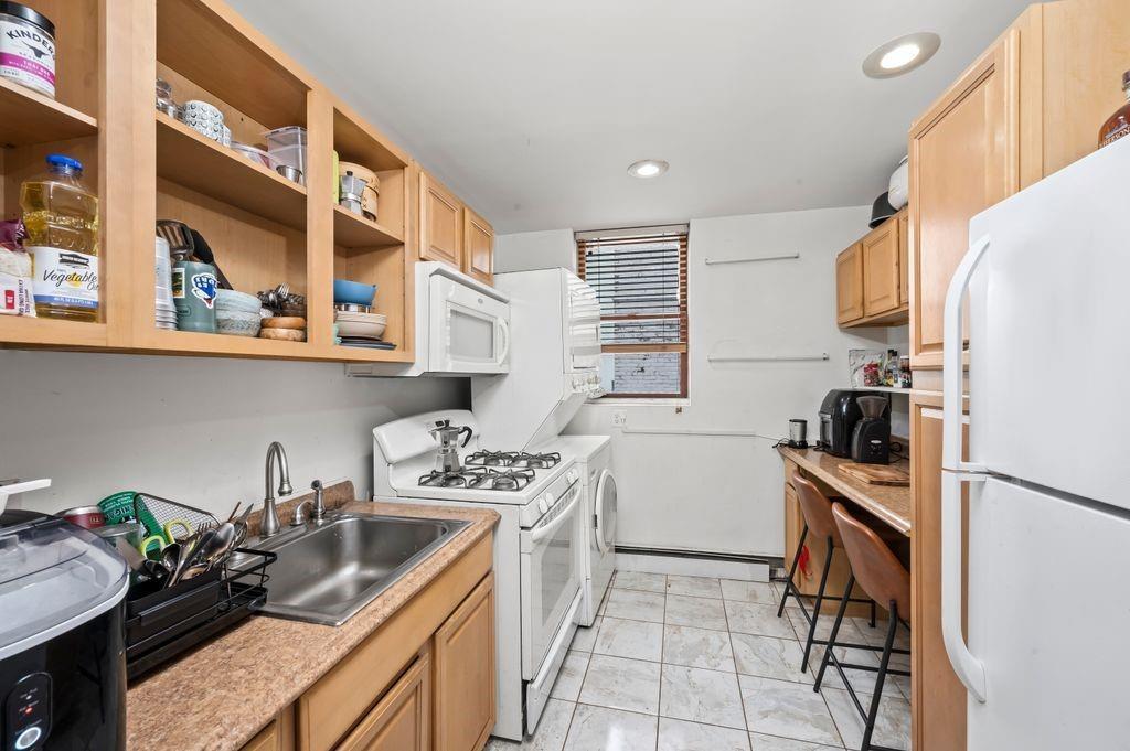 Single Family 73rd  Brooklyn, NY 11204, MLS-826391-19