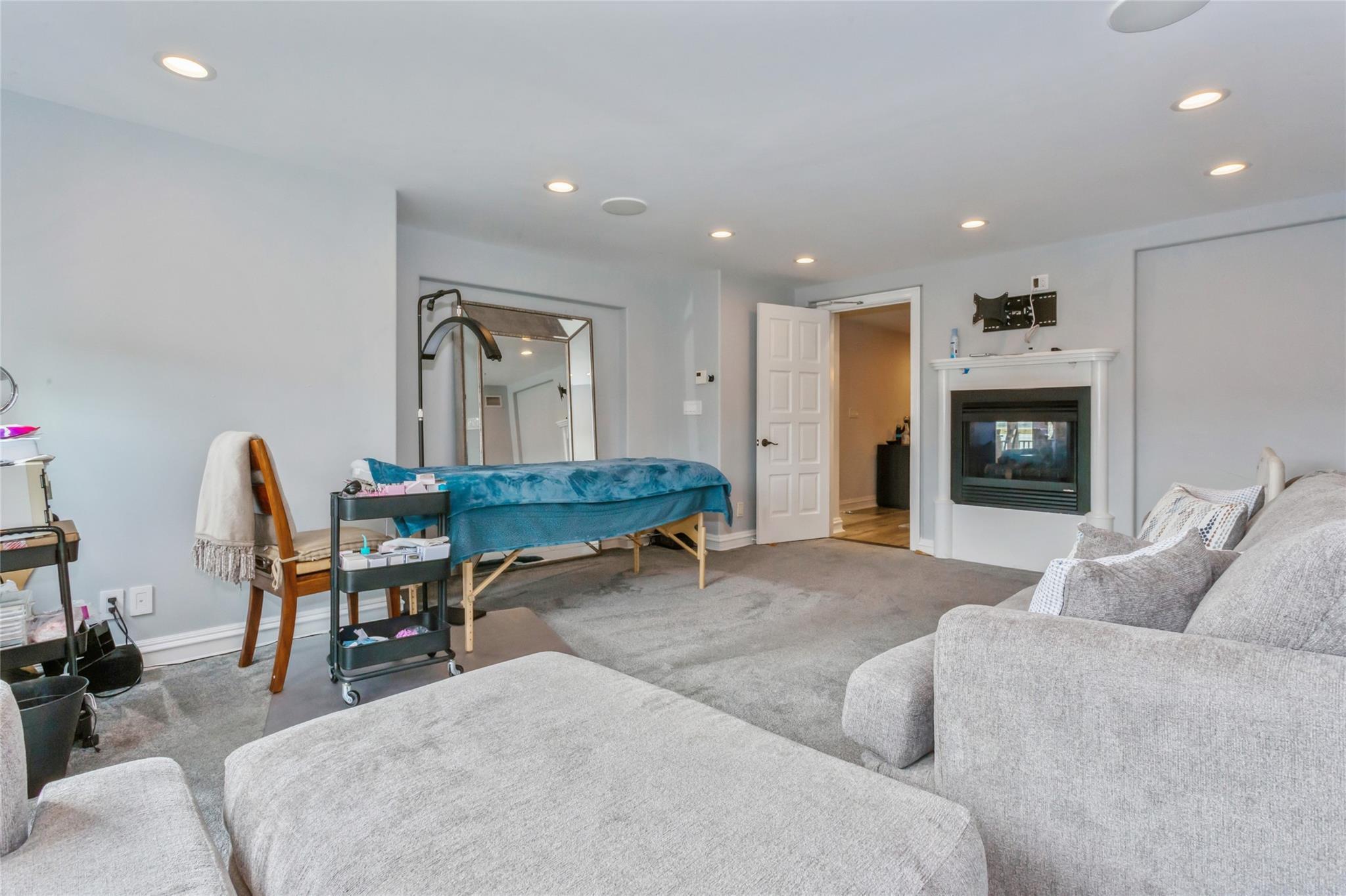 Single Family Harbor  Nassau County, NY 11561, MLS-826438-29