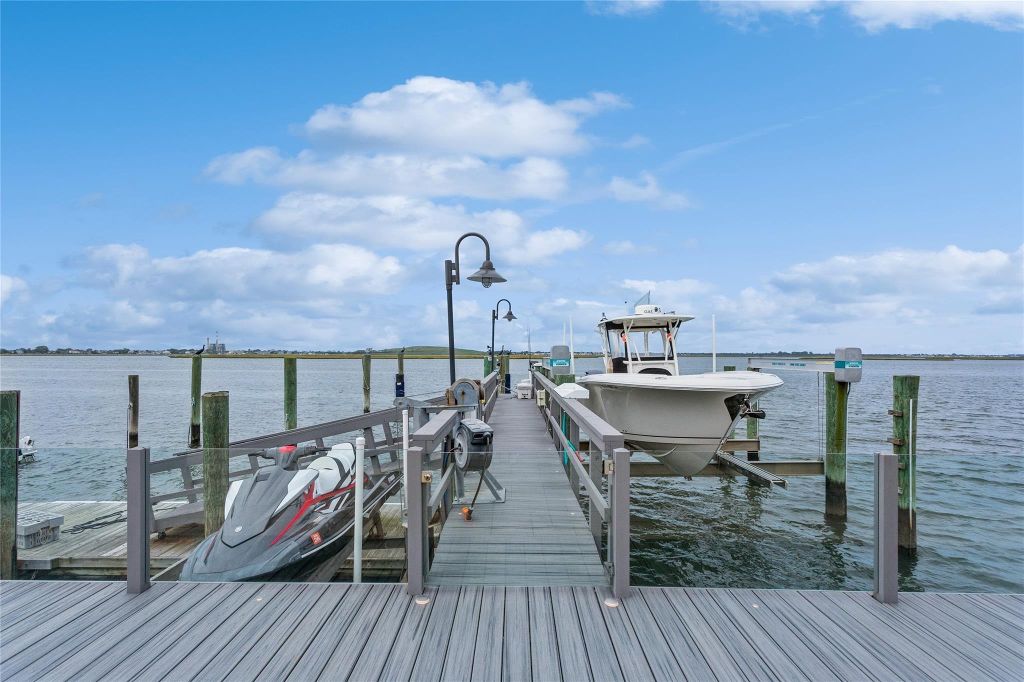 Single Family Harbor  Nassau County, NY 11561, MLS-826438-5