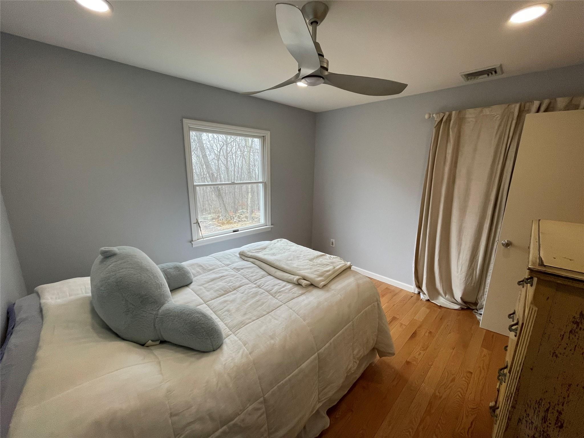 Single Family Mountain Laurel  Putnam County, NY 10524, MLS-826450-22