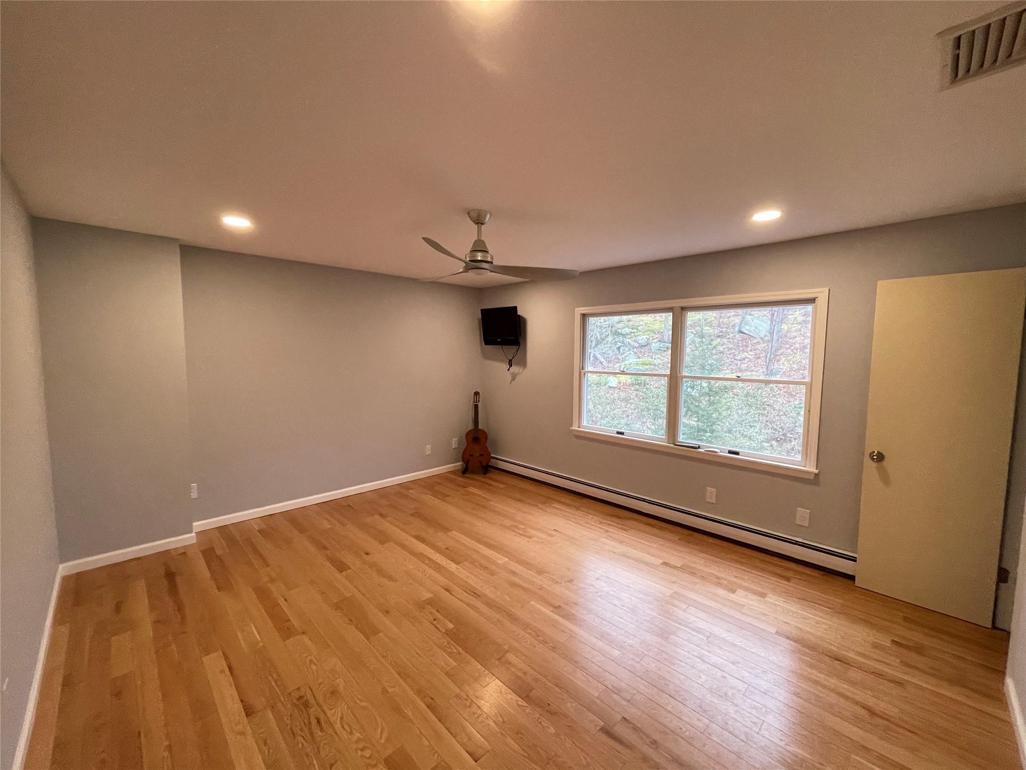 Single Family Mountain Laurel  Putnam County, NY 10524, MLS-826450-27
