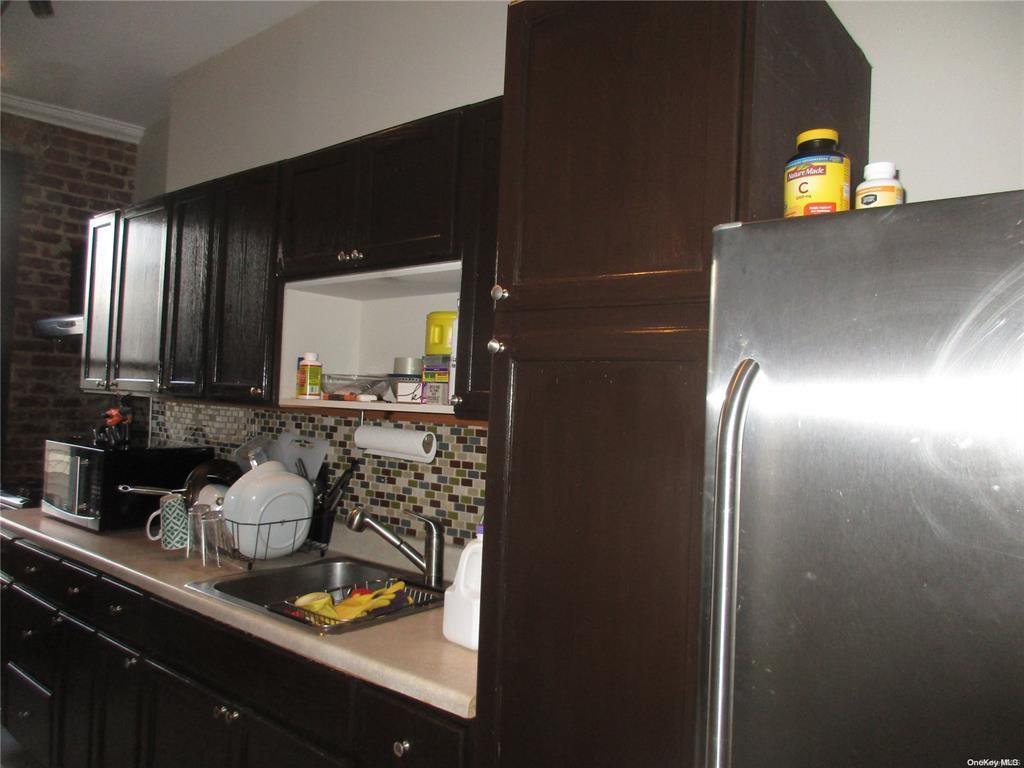 Single Family 54th  Queens, NY 11378, MLS-826469-10