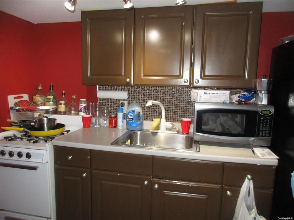 Single Family 54th  Queens, NY 11378, MLS-826469-14