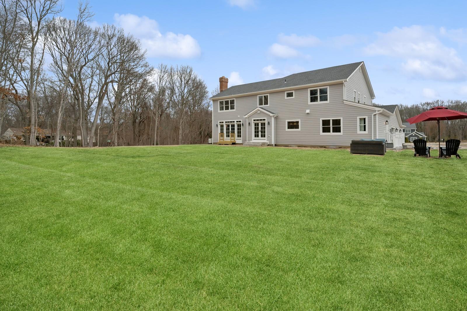 Single Family Ashley Court  Suffolk County, NY 11768, MLS-826510-42