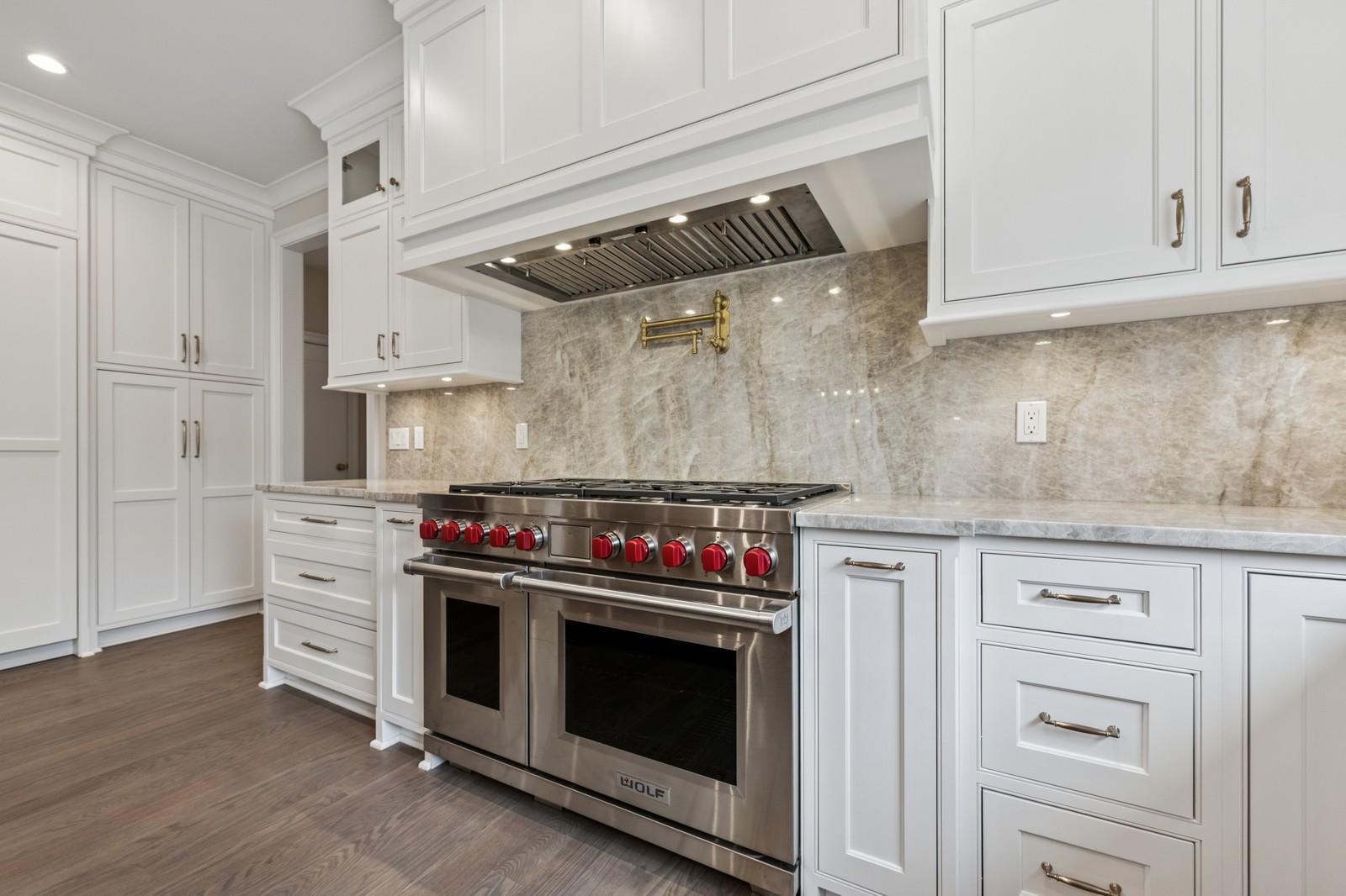 Single Family Ashley Court  Suffolk County, NY 11768, MLS-826510-7