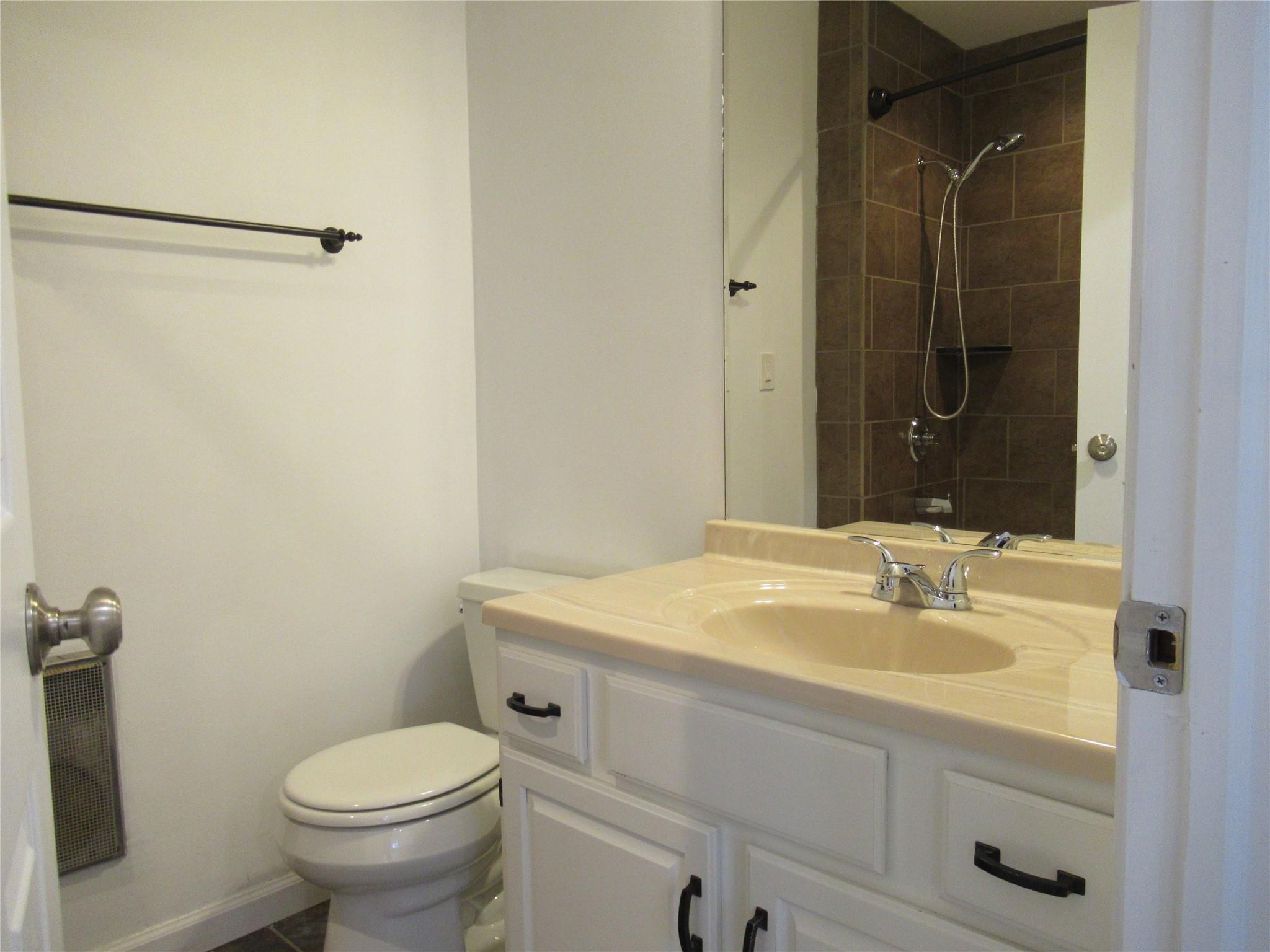 Single Family Lakeview  Dutchess County, NY 12531, MLS-826513-10