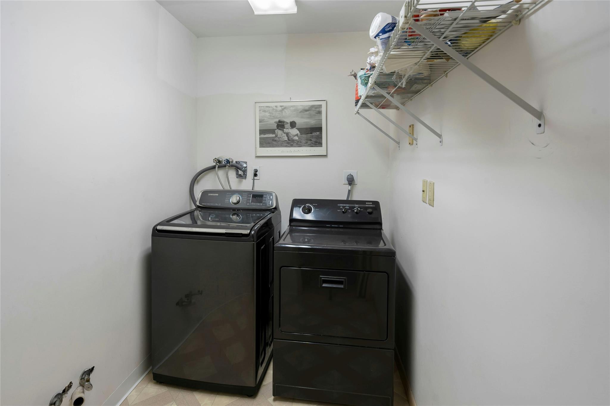 Single Family Roosevelt  Suffolk County, NY 11788, MLS-826538-21