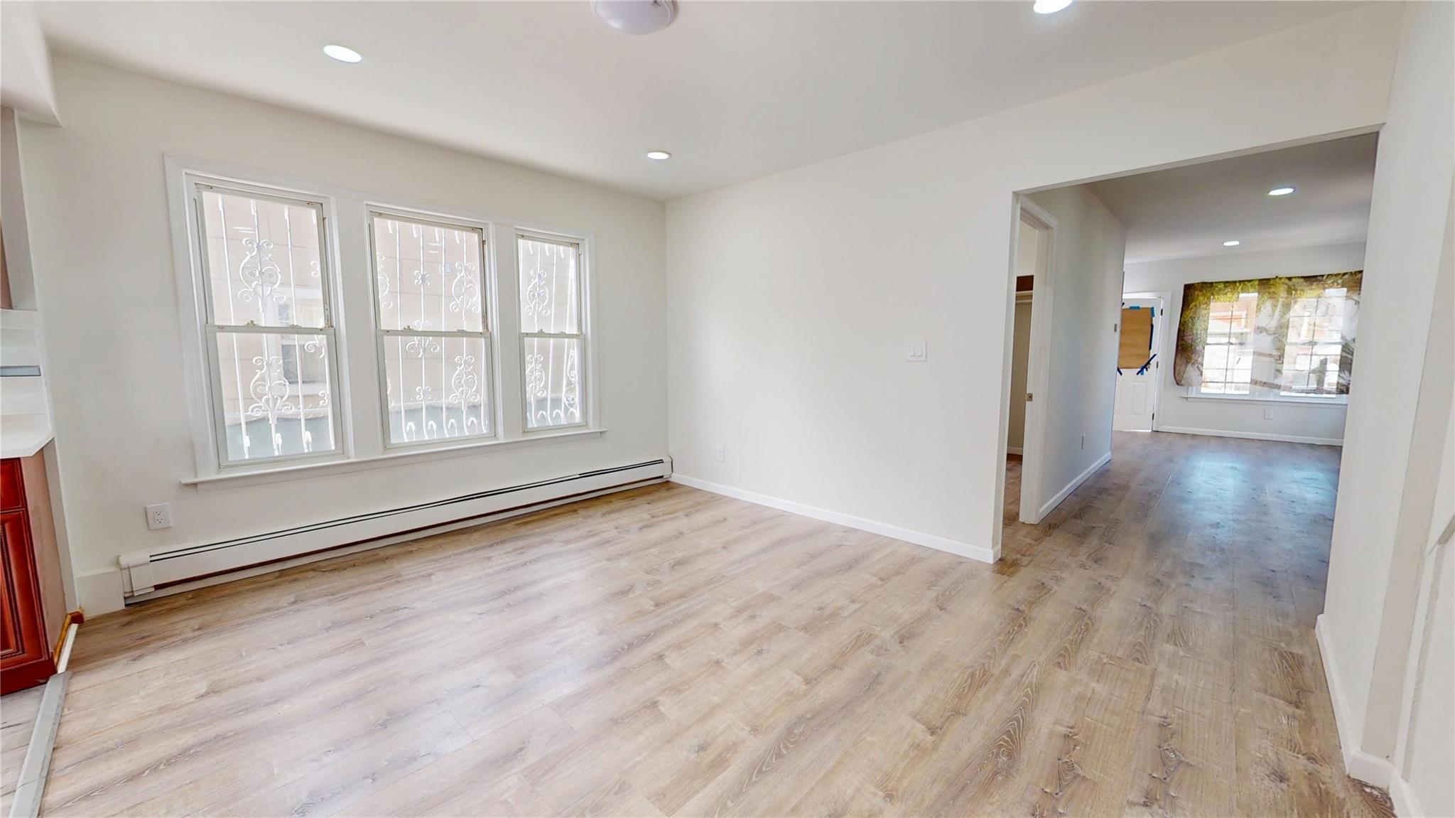 Single Family 121st Ave  Queens, NY 11434, MLS-826596-3