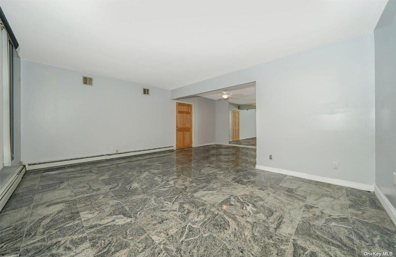 Single Family Rosser  Nassau County, NY 11003, MLS-826597-8