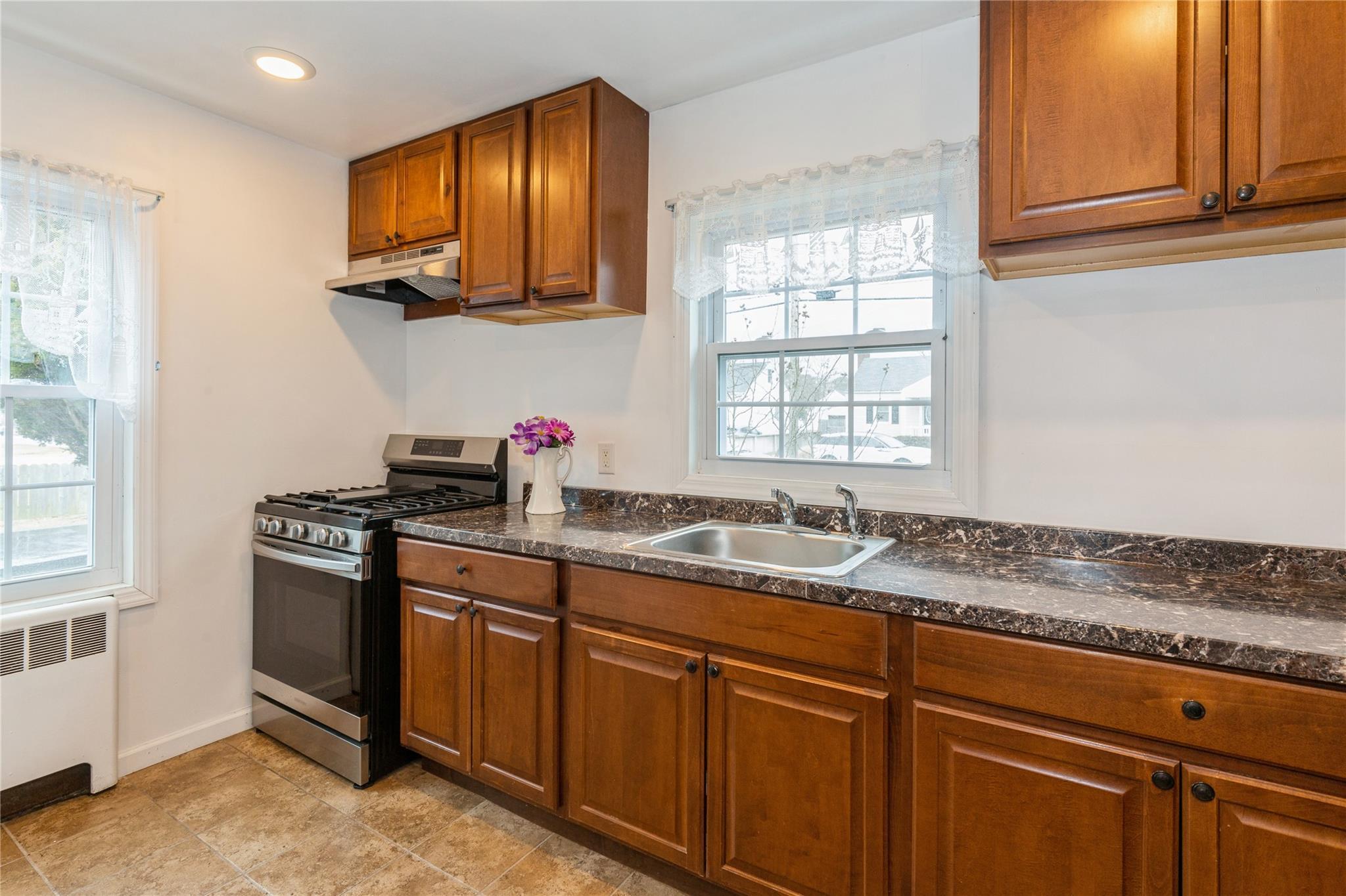 Single Family Pine Neck  Suffolk County, NY 11772, MLS-826617-6