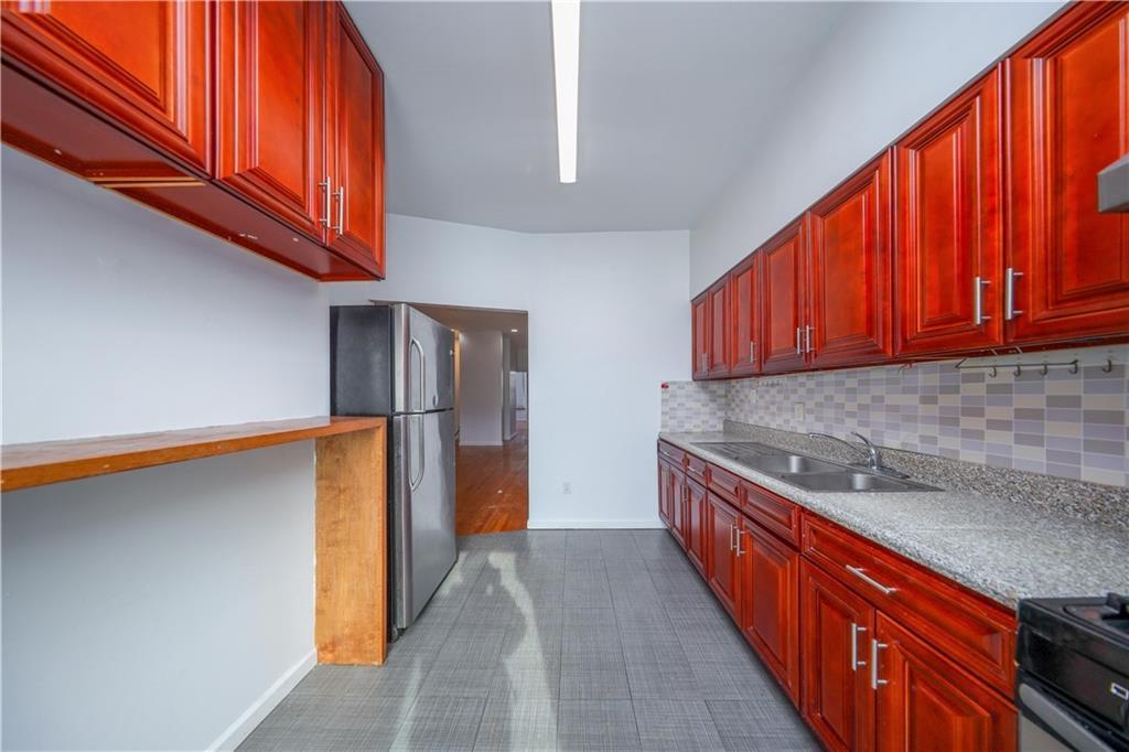 Commercial Sale Bath  Brooklyn, NY 11214, MLS-826643-4
