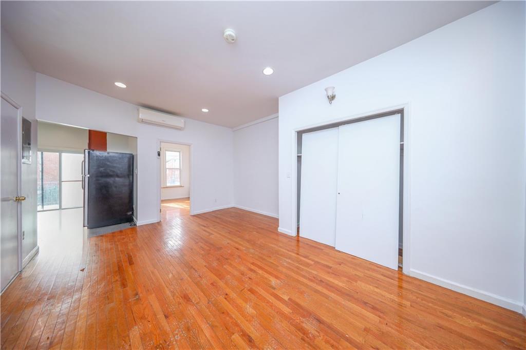 Commercial Sale Bath  Brooklyn, NY 11214, MLS-826643-6