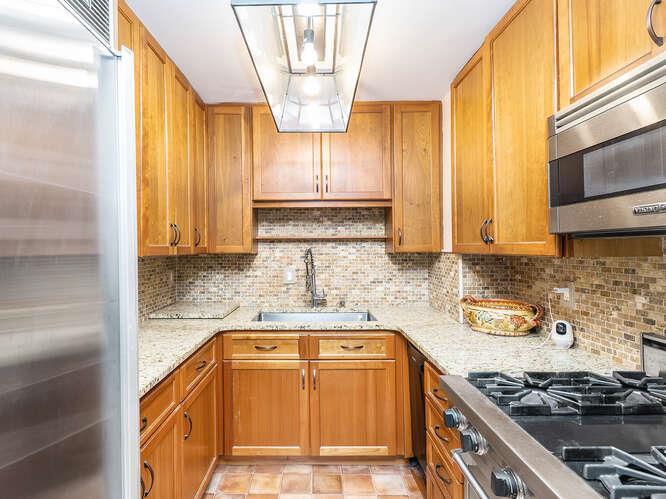 Coop 57th  Manhattan, NY 10022, MLS-826660-15